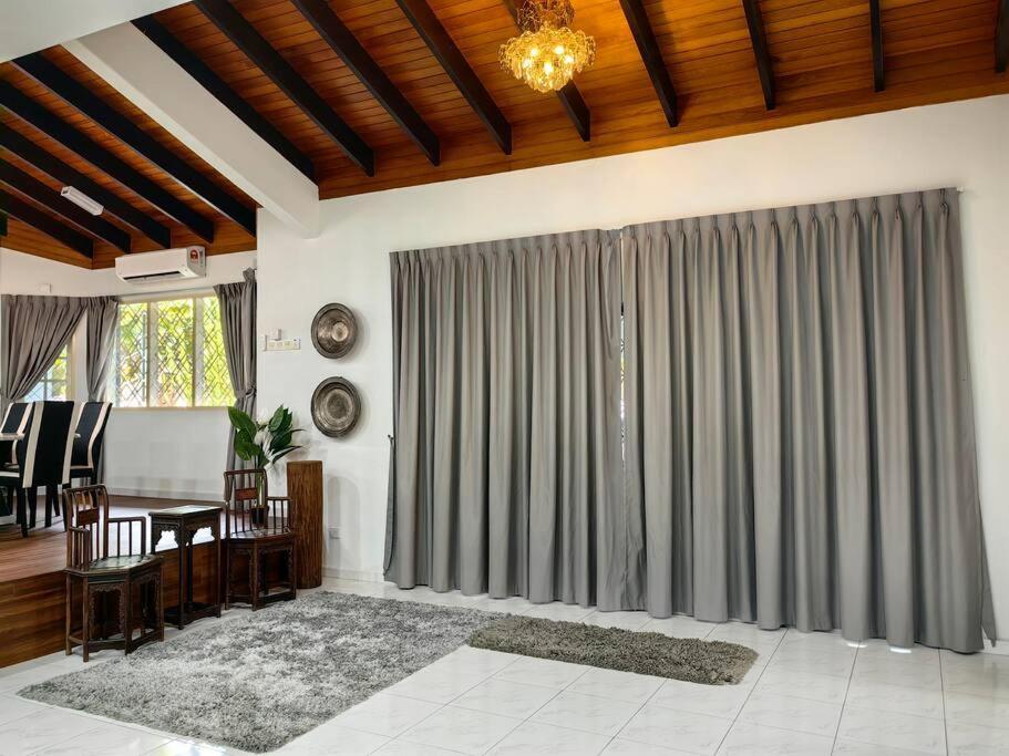 Klebang Spacious Comfy Bangalow Villa Kelebang Besar Luaran gambar